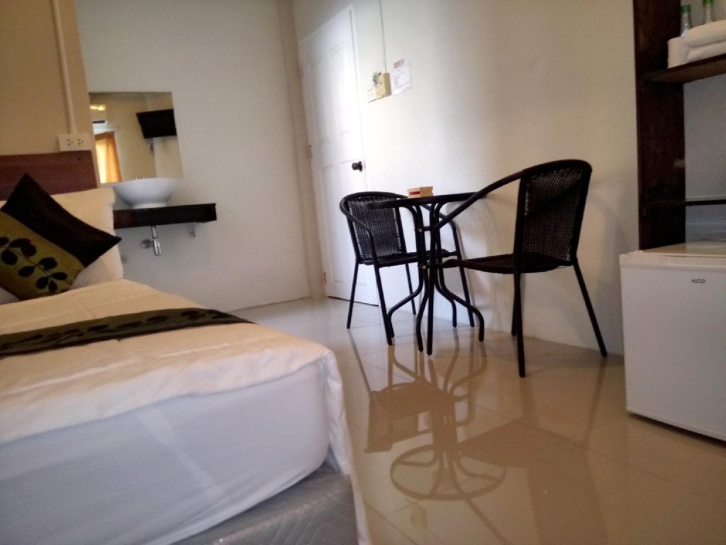 Фото Khaosan Green House Hotel