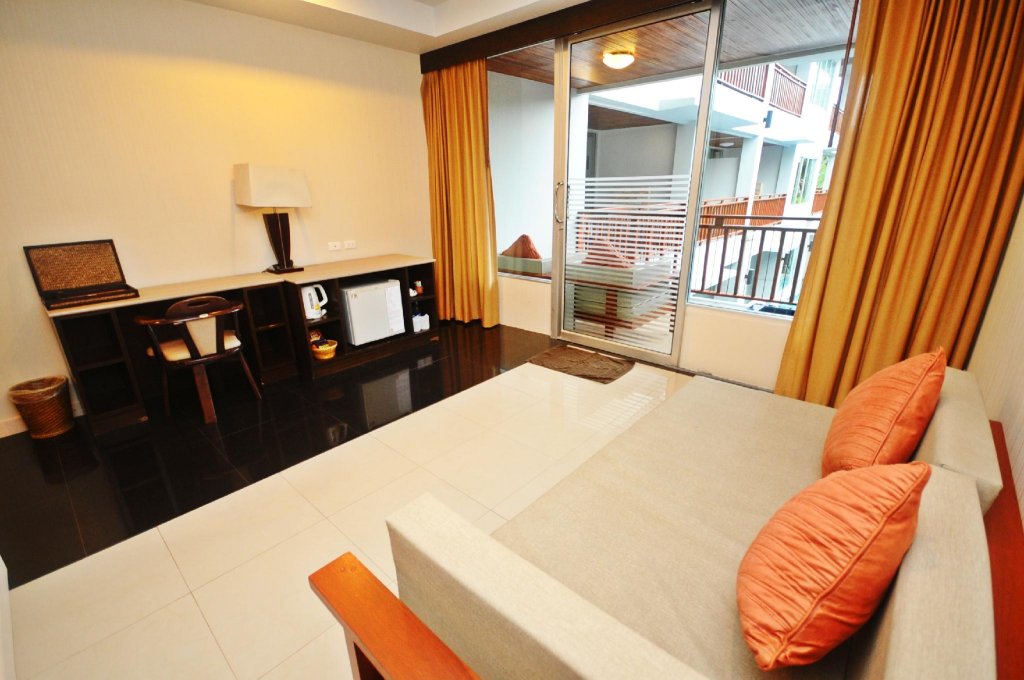 Фото Lanta Sand Resort & SPA