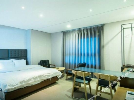 Фото F Hotel Yeongdeungpo