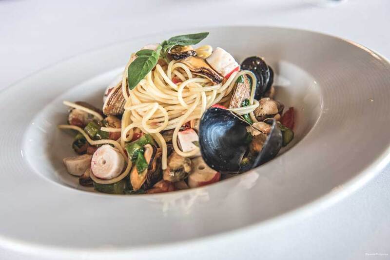 Фото Ramada by Wyndham Podgorica