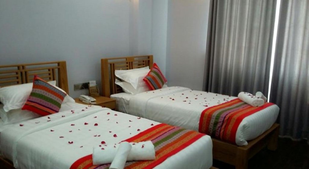 Фото Amayar Nadi Hotel