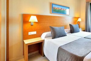 Hotel SPA Benalmadena Palace (Autonomous Community of Andalusia, Provincia de Málaga, Benalmadena, Benalmádena, Calle Costa), hotel