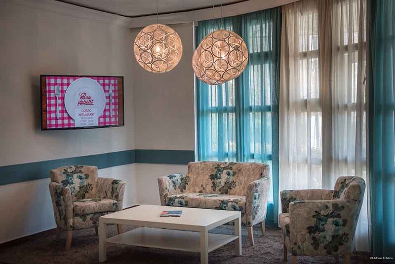 Фото Abbázia Club Hotel Kék