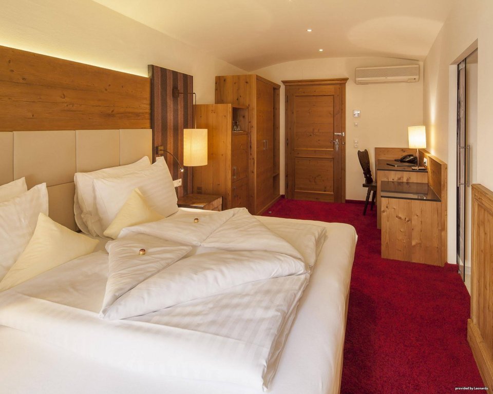 Фото Best Western Plus Hotel Goldener Adler Innsbruck