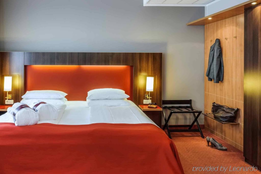 Фото Mercure Hotel Muenchen am Olympiapark