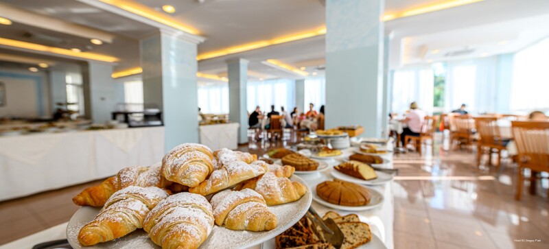 Фото Hotel St. Gregory Park