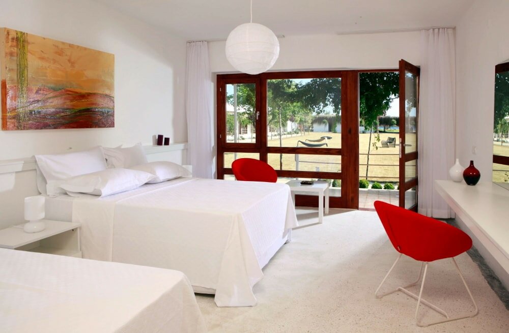 Aytaş Otel, otel, Küçükköy Mahallesi, Kahramanlar Mah., Sarımsaklı Bulv