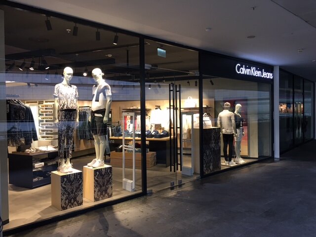 Giyim mağazası Calvin Klein, Şişli, foto