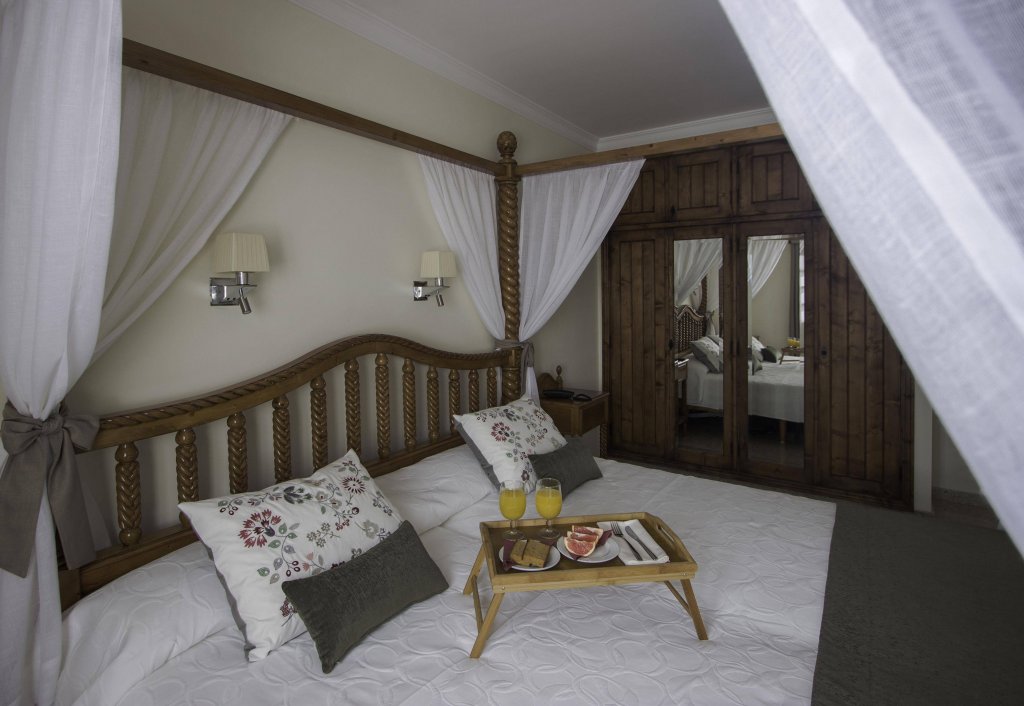 Фото Hotel Melva Suite