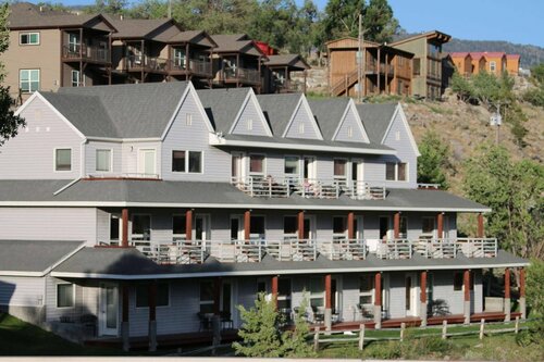 Гостиница Absaroka Lodge