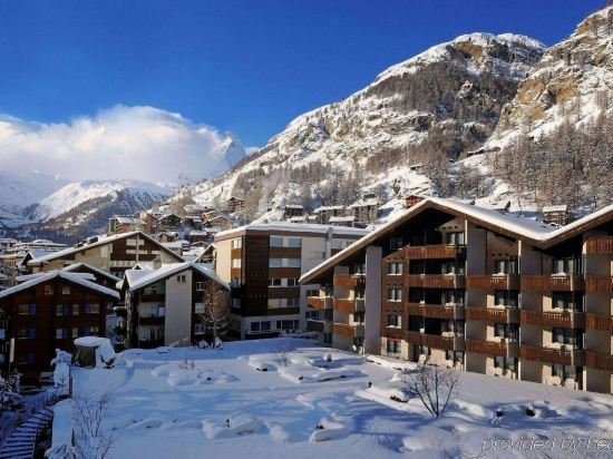 Фото Schweizerhof Zermatt