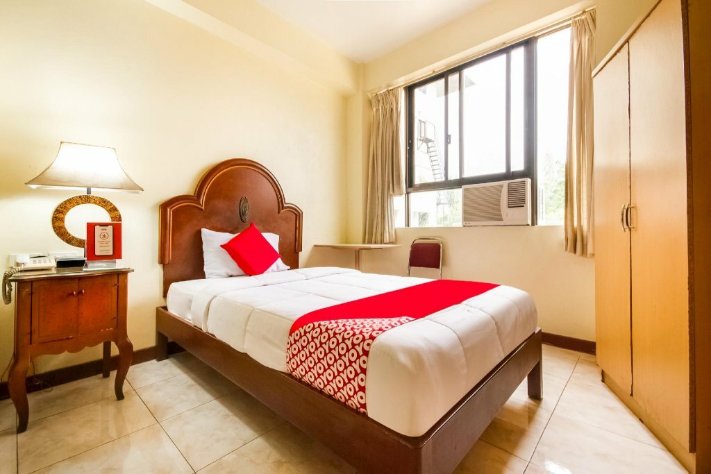 Hotel Oyo 465 Ford's Inn, Cebu, photo