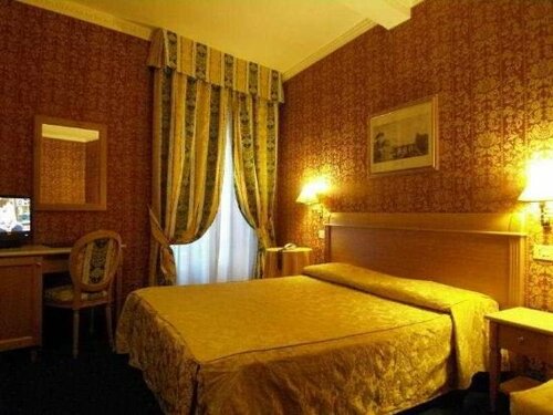 Гостиница Hotel dei Quiriti Suite в Риме