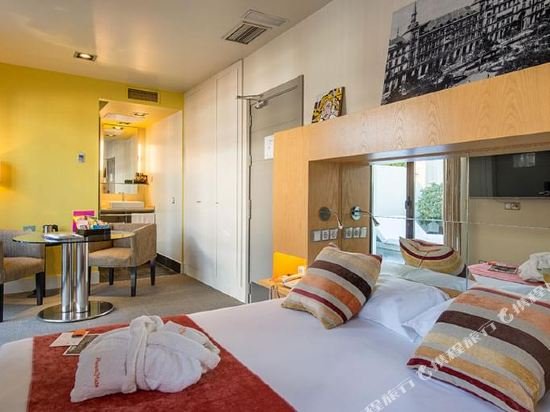 Фото Room Mate Alicia