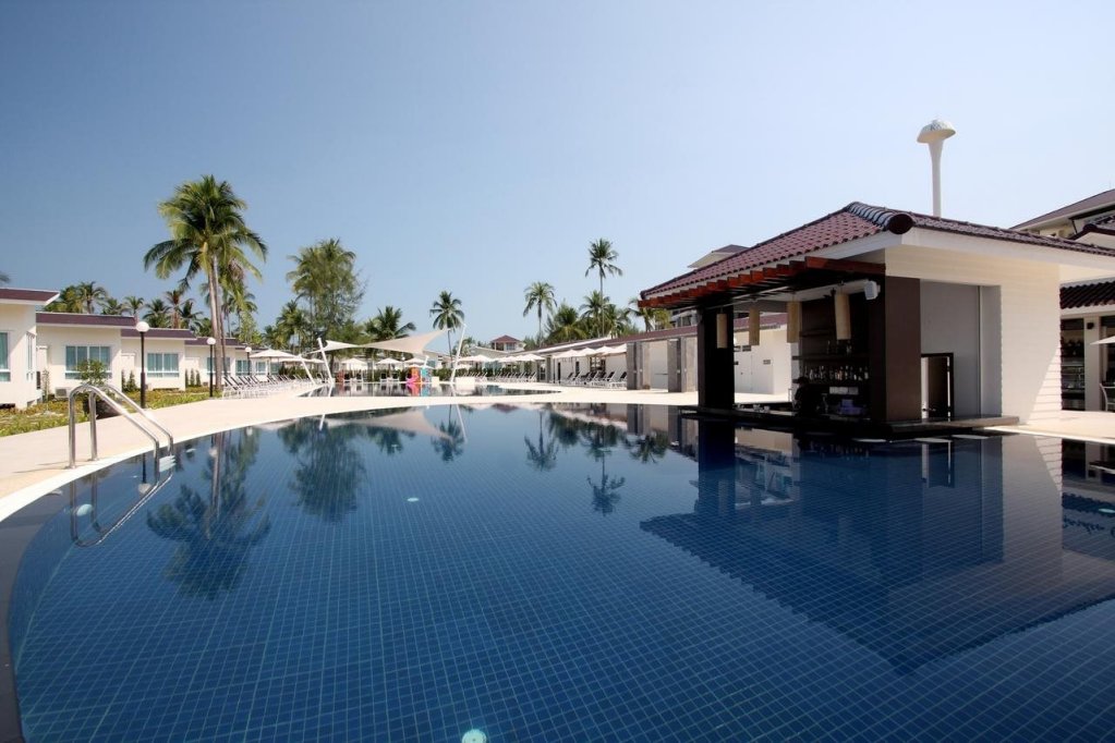 Фото Kantary Beach Hotel Villas & Suites