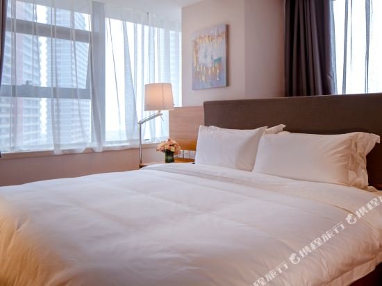 Фото Oak Chateau Dalian