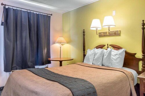 Гостиница Sunrise Inn Hershey в Пальмире