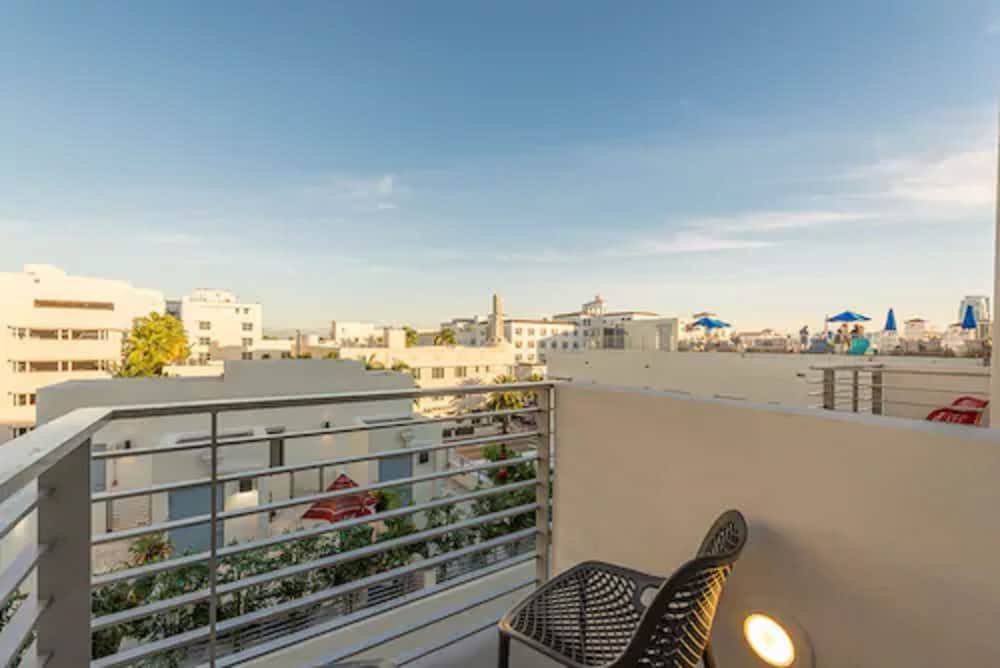 Фото The Fairwind Hotel