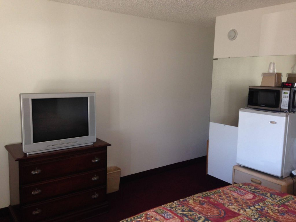 Фото Villa West Motel