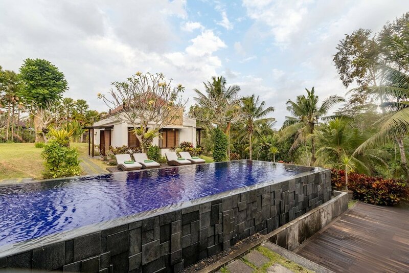 Гостиница Villa Tirta Cintanya