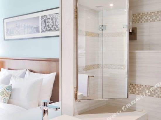 Фото Fairfield by Marriott Indore