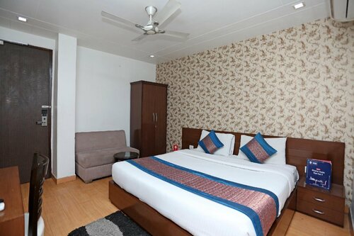 Гостиница Hotel Mukund Residency