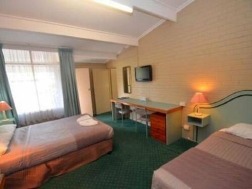 Гостиница Parkview Motor Inn Parkes в Парксе