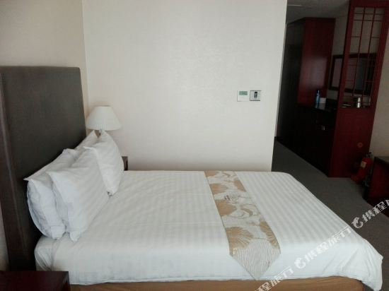 Фото Sunshine Hotel