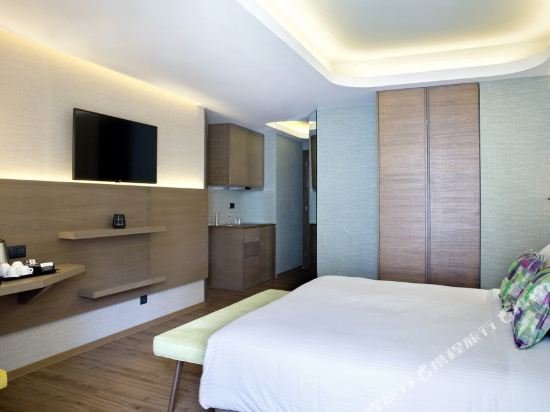 Фото Wyndham Athens Residence