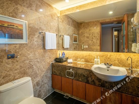 Фото Dongying Blue Horizon Intenational Hotel