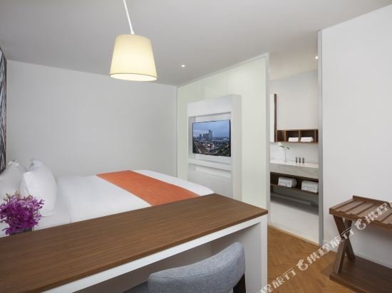 Фото Hangzhou Love Hotel