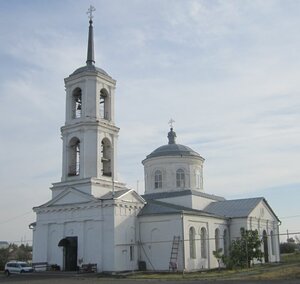 Церковь Троицы Живоначальной (selo Gnilusha, Sovetskaya ulitsa, 86), orthodox church