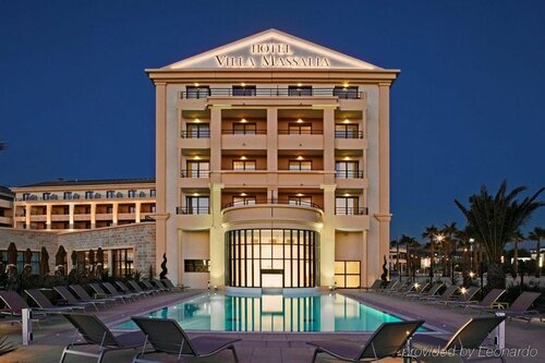 Гостиница Golden Tulip Villa Massalia в Марселе