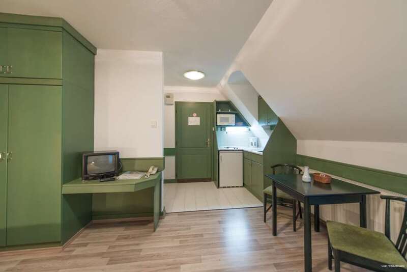 Фото Abbázia Club Hotel Kék