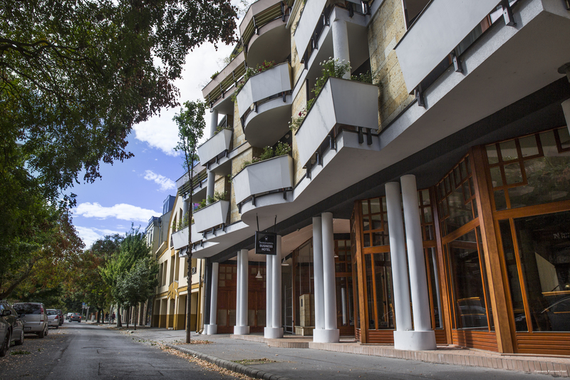 Фото Semiramis Business Hotel