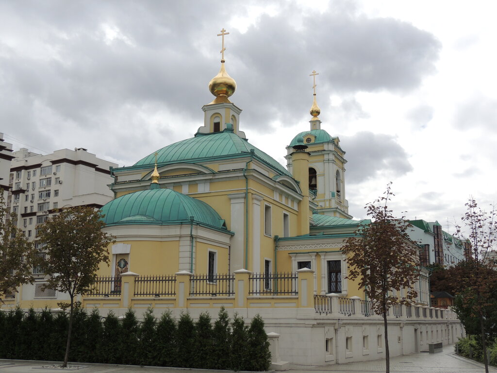 Церковь на преображенской площади