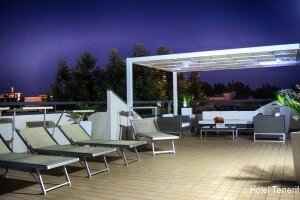 Внешний вид отеля Hotel Tenerife в Риччоне, фото 2