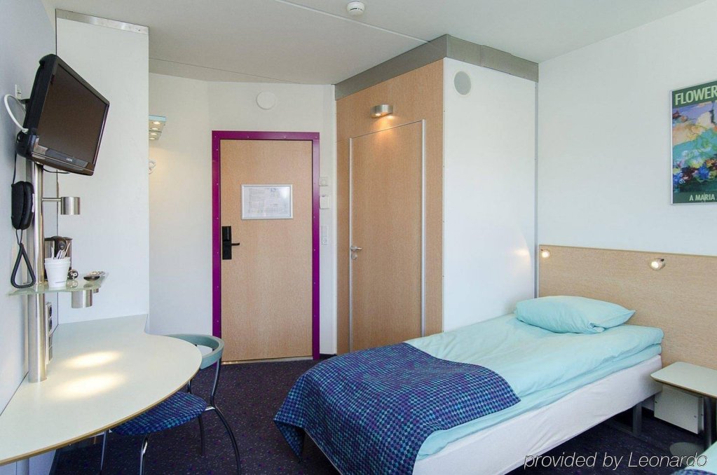 Фото Cabinn Aalborg Hotel