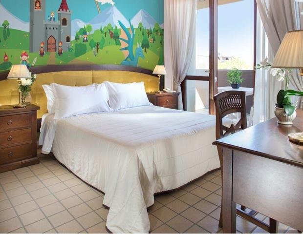 Фото Fabilia Family Hotel Cesenatico