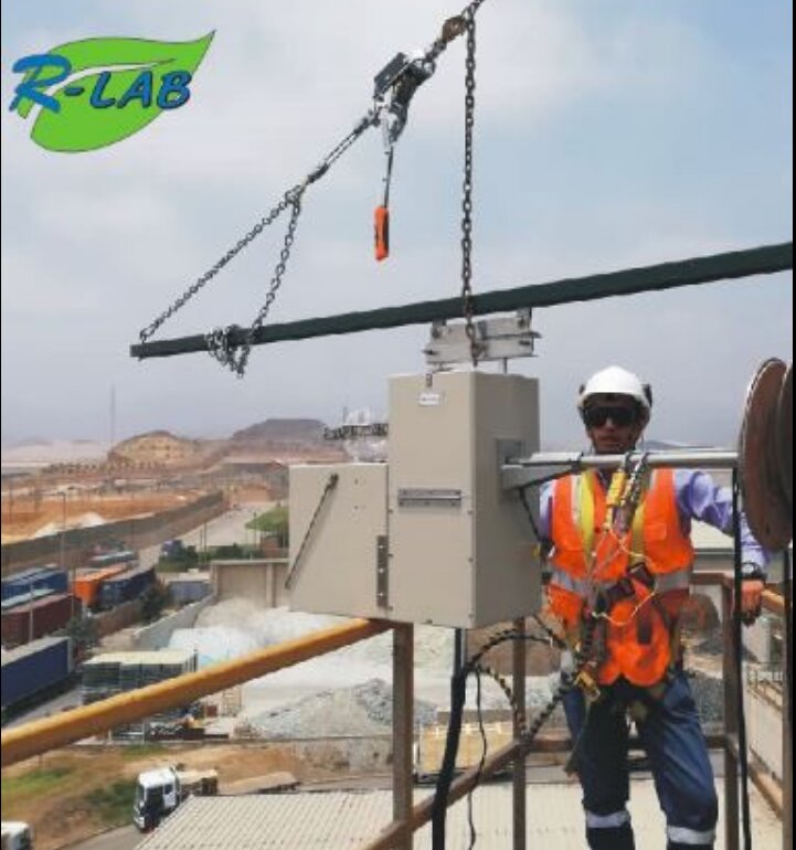 Chemical laboratory R Lab Sac, Lima, photo