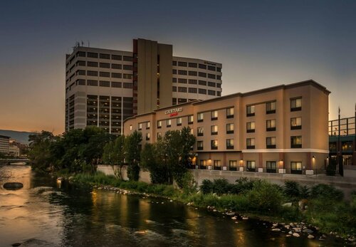 Гостиница Courtyard Reno Downtown/Riverfront в Рино