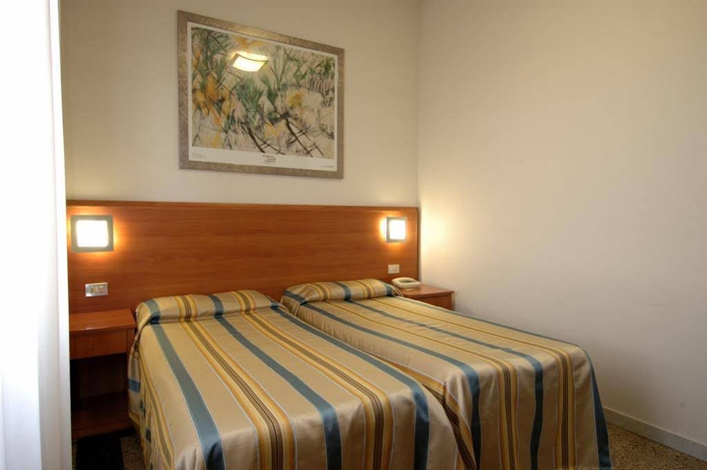 Фото Hotel Moderno