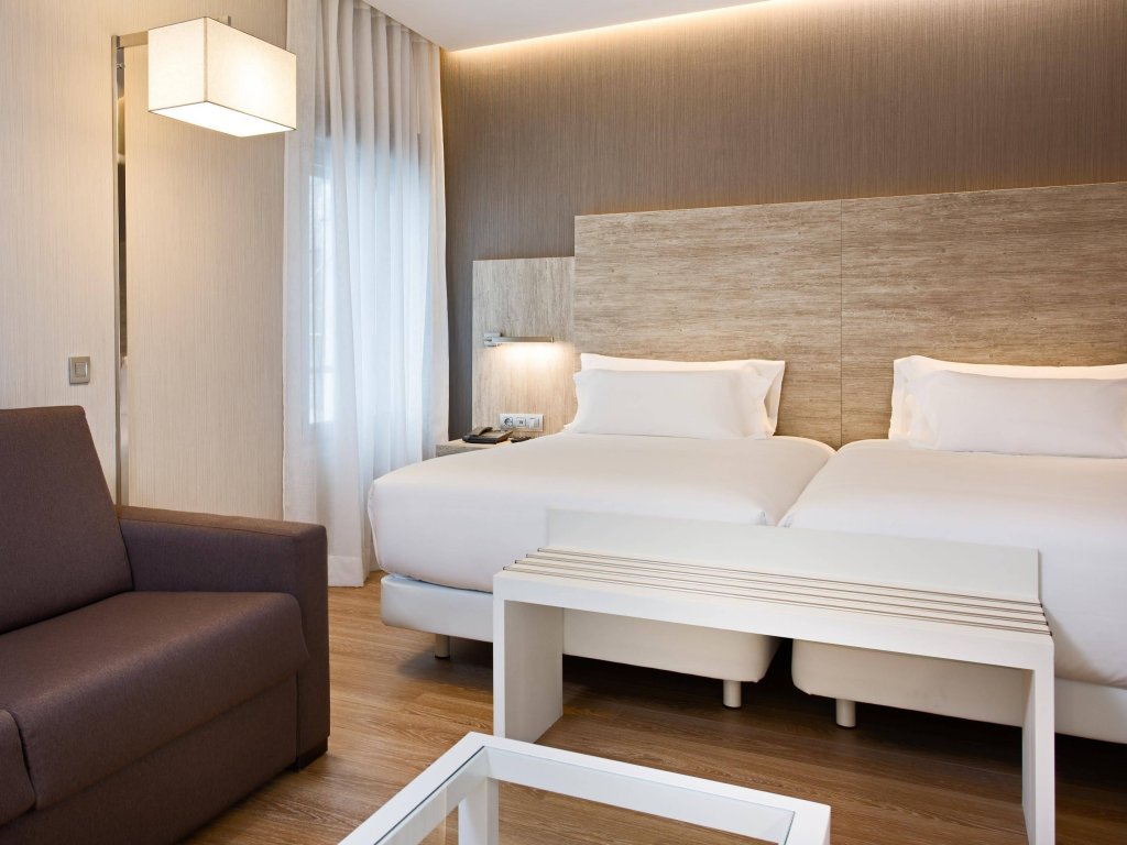 Фото Nh Madrid Chamberí