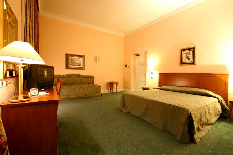 Фото Ateneo Garden Palace