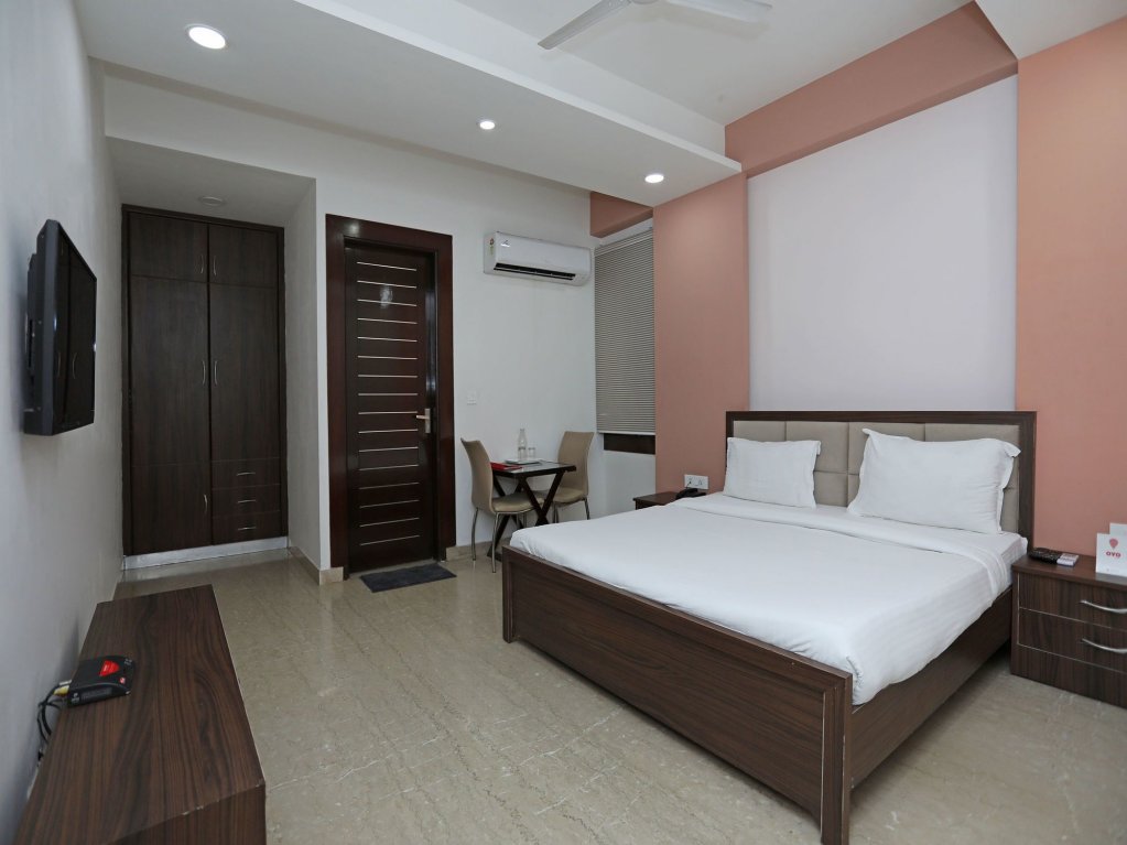 Фото Oyo Flagship 184 Spice Mall