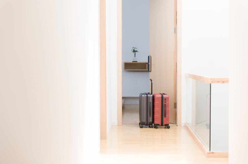 Фото White waltz