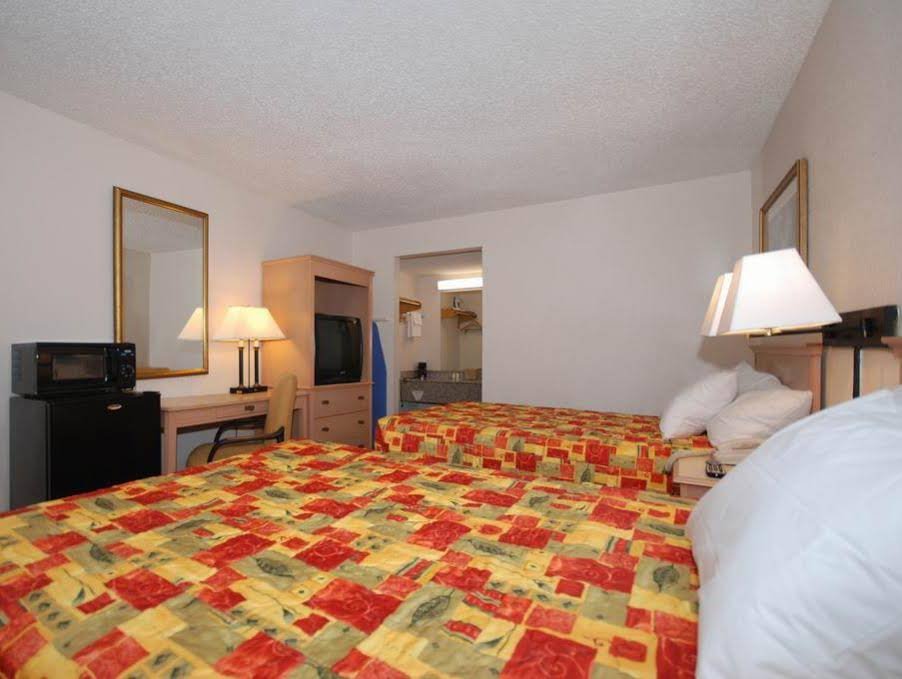 Фото Oyo Hotel Baton Rouge East I-12