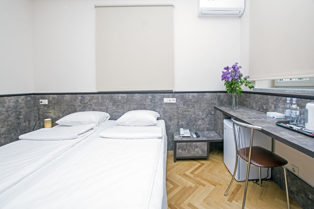 Фото Yerevan Boutique Hotel