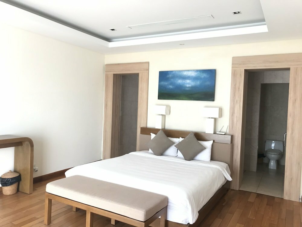 Hotel Ocean Resort 4 Bedrooms Danang Living, Da Nang, photo