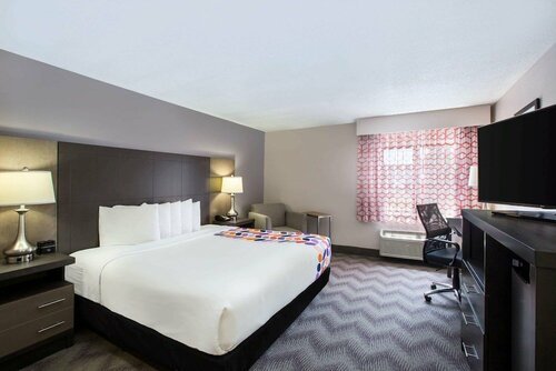 Гостиница La Quinta Inn & Suites by Wyndham Goodlettsville - Nashville в Гудлеттсвилле